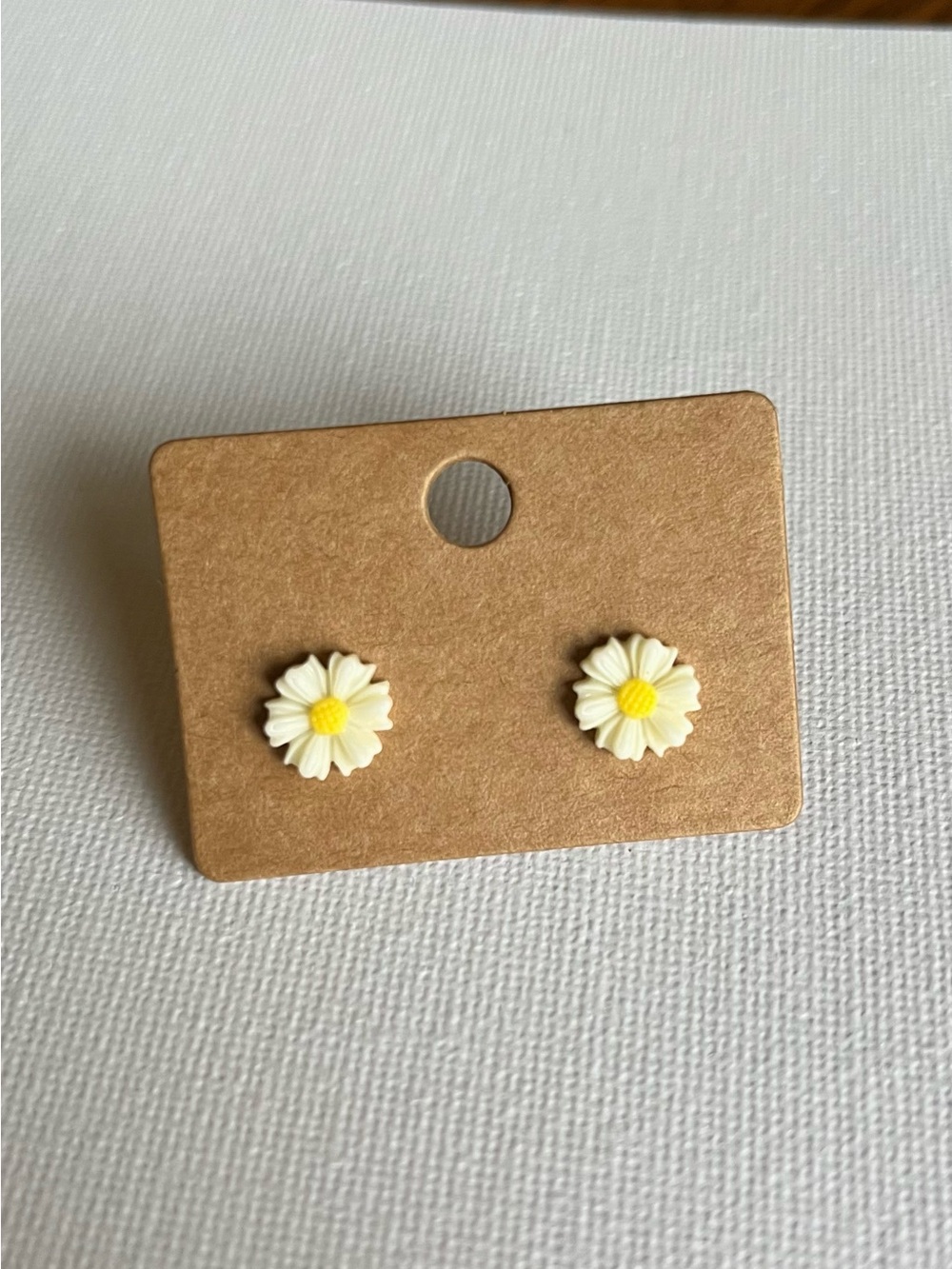 2/$15- White Gerber Daisy Floral Stud Earrings Handmade
